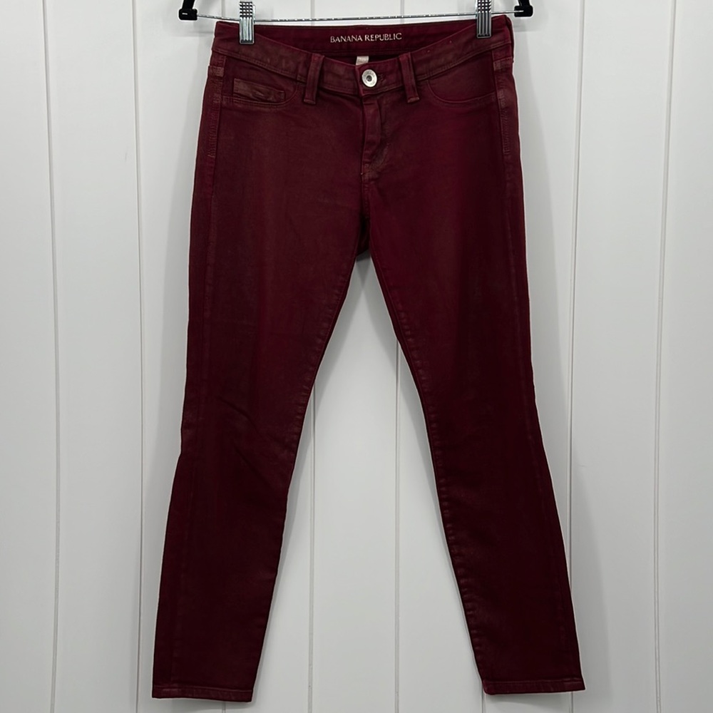 Banana Republic Petite Skinny Jeans Red Holiday Color 99% Cotton Vintage Wash - Picture 2 of 11